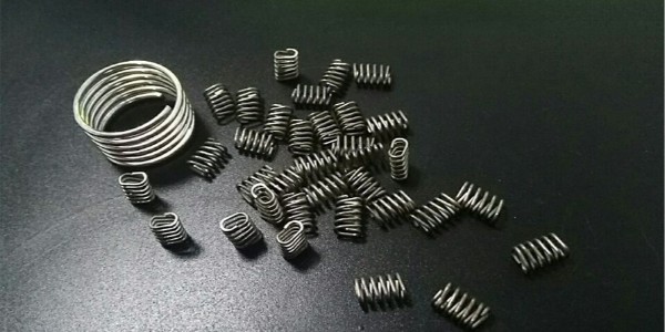醫(yī)療彈簧管變形原因分析