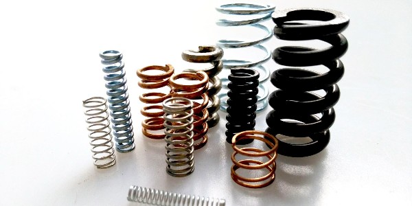 五金彈簧為什么硬度不同？