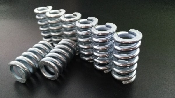 依各種彈簧電鍍需求還有不同的作用